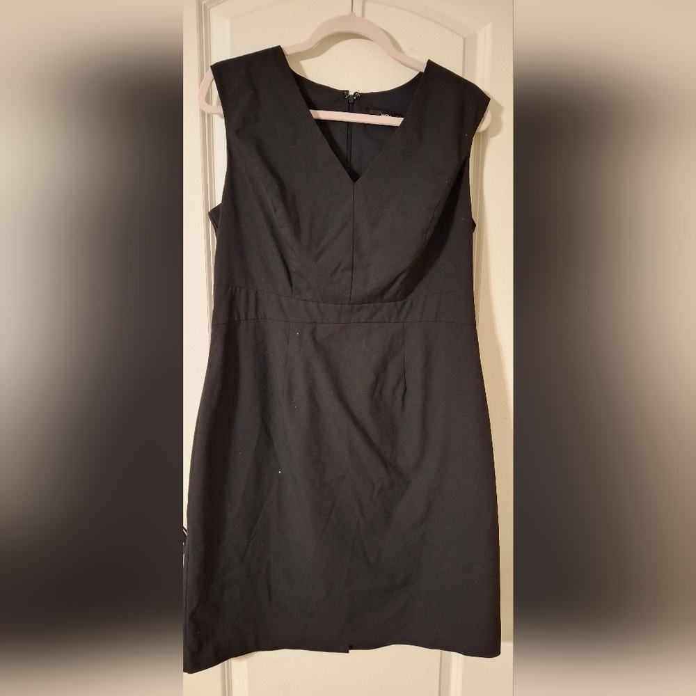 Mossimo strech v neck black‎ sleeveless dress size 14